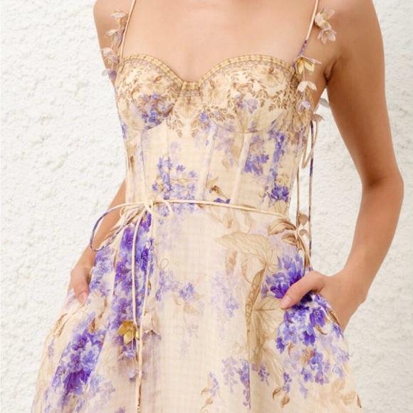 HERMOSA Cream and purple  A-line Sleeveless elegant dress final sale - Picture 4 of 9